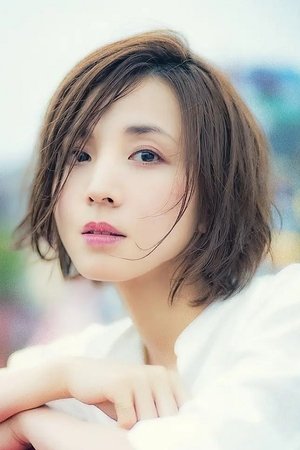 小出早织