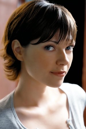 Nicole DeBoer